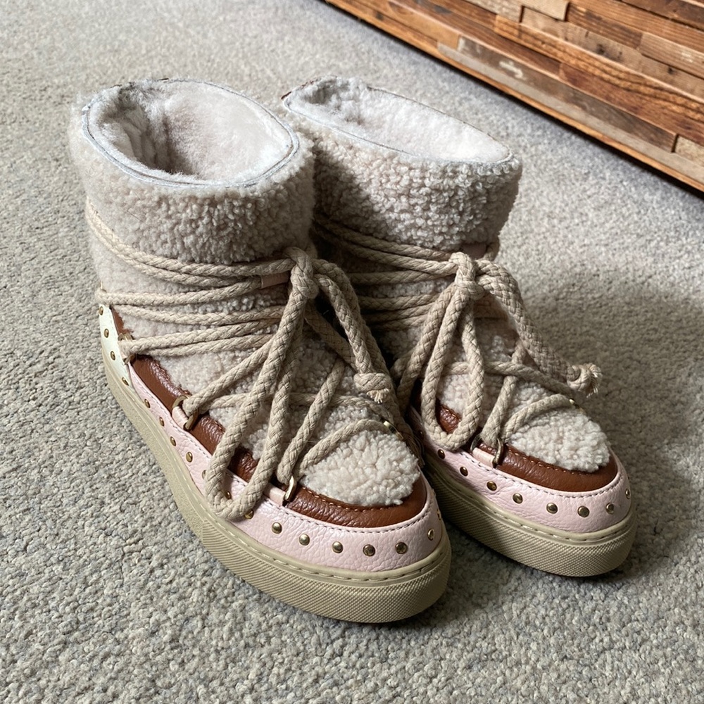 Inuikii shearling boots size 37